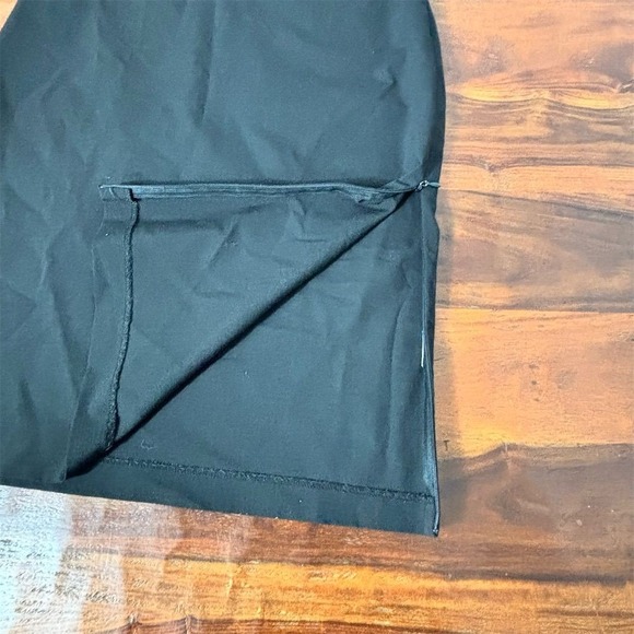 Club Monaco Women's Black Pencil Skirt Size 0 Knee Length Workwear - Picture 2 of 7